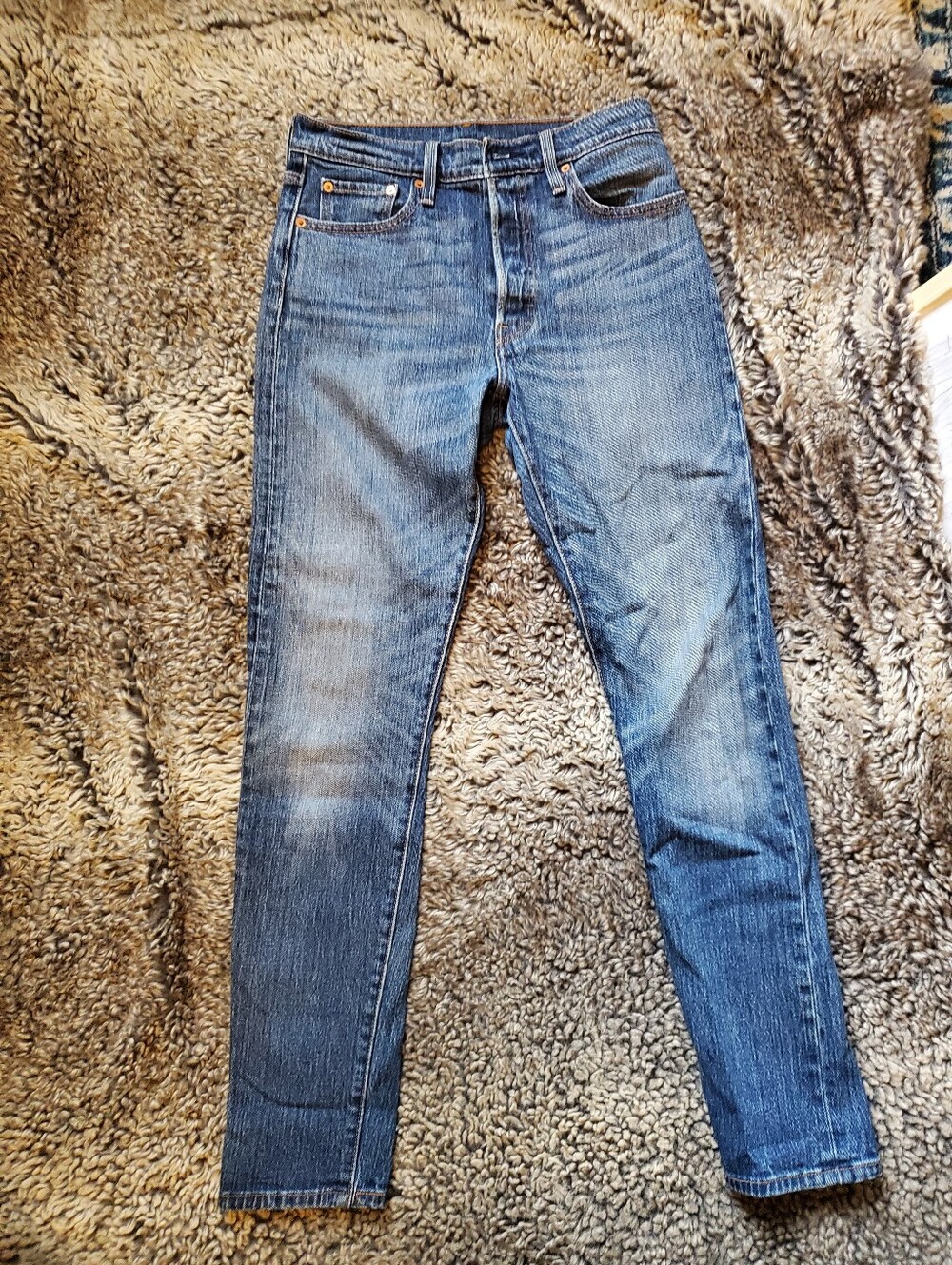 Levi's Women's Skinny Jeans in Faded Blue Denim Sz 28